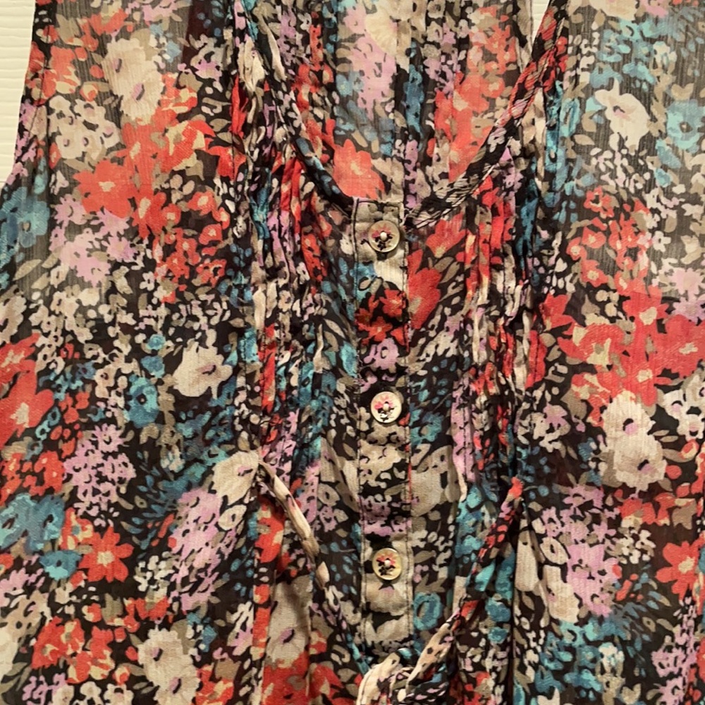 American Rag blouse - Picture 2 of 5